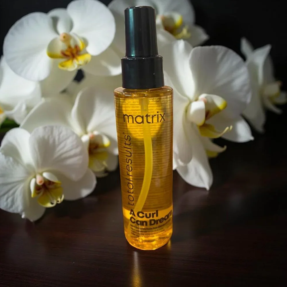 Matrix A Curl Can Dream Lightweight Oil 4.4 oz